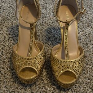 Thalia Sodi Gold Women's Heels